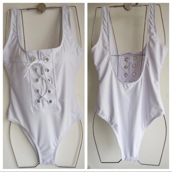 JAYLYN-Grommet Lace Up Swimsuit - Picture 3 of 4